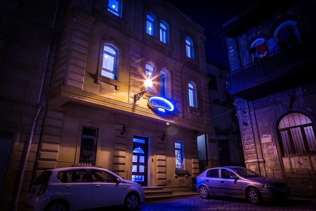 Premier Old Gates Hotel Баку Экстерьер фото