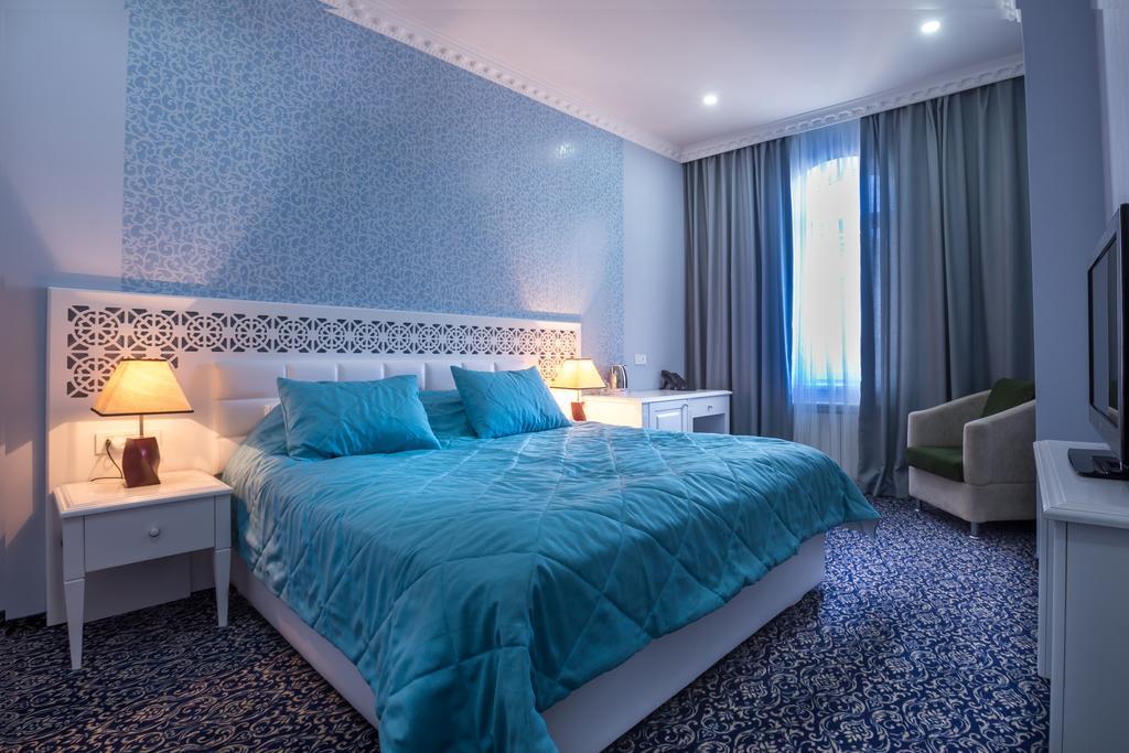Premier Old Gates Hotel Баку Экстерьер фото