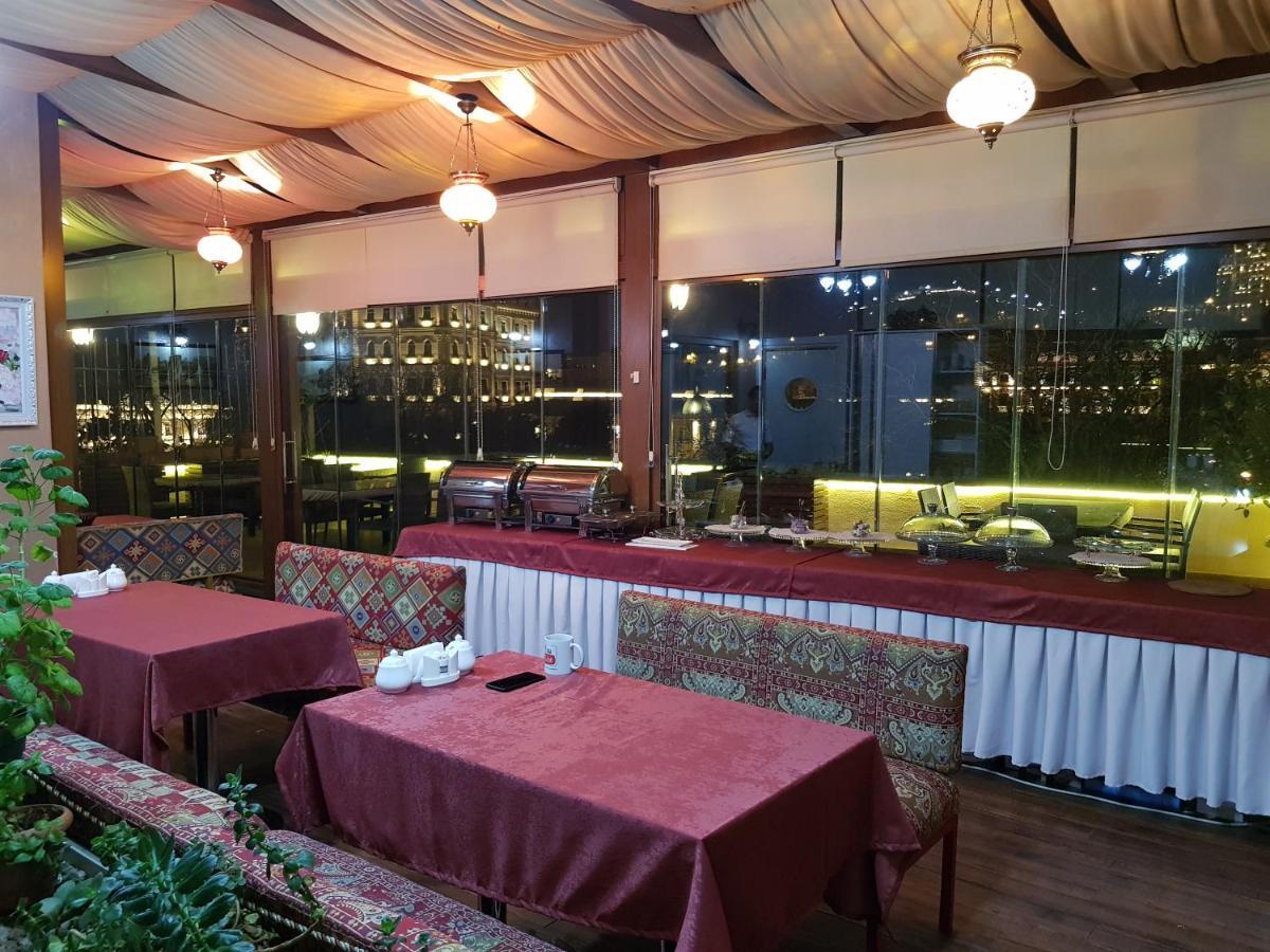 Premier Old Gates Hotel Баку Экстерьер фото